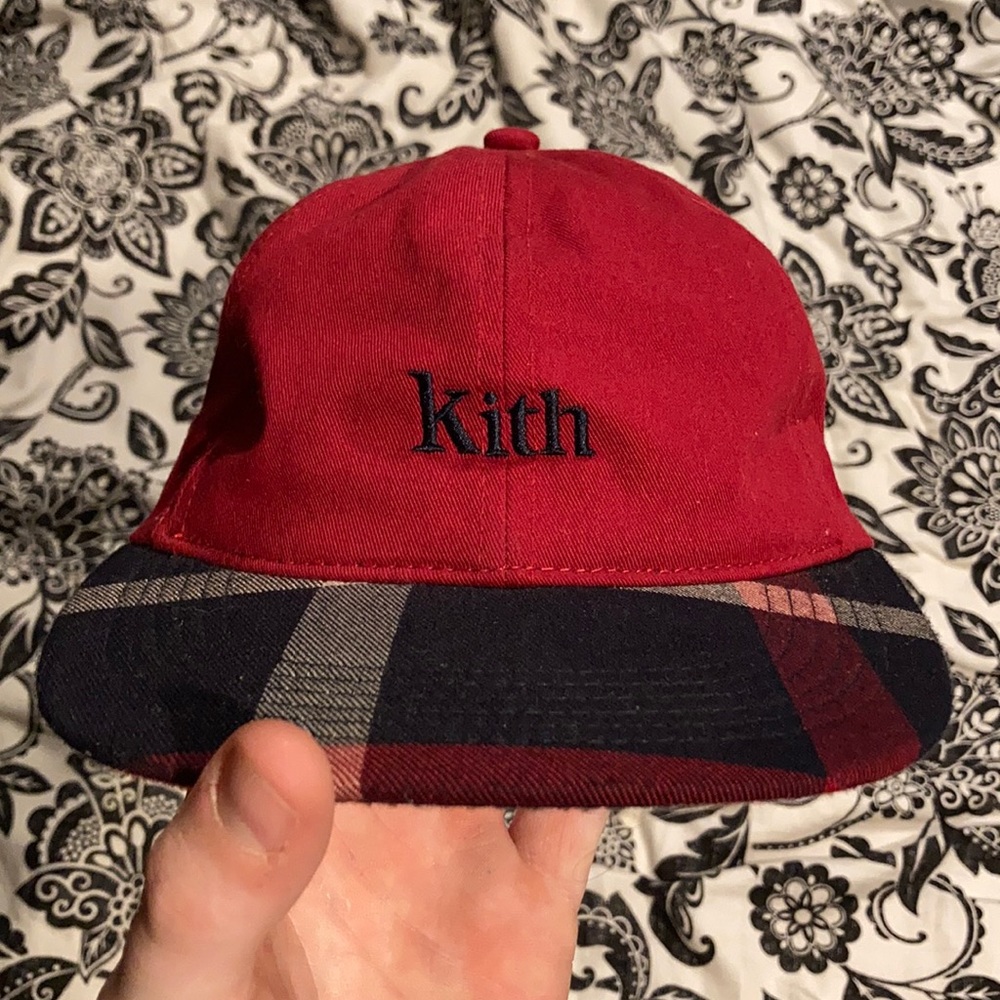 Brand new kith hat (weird tag could be a collab)